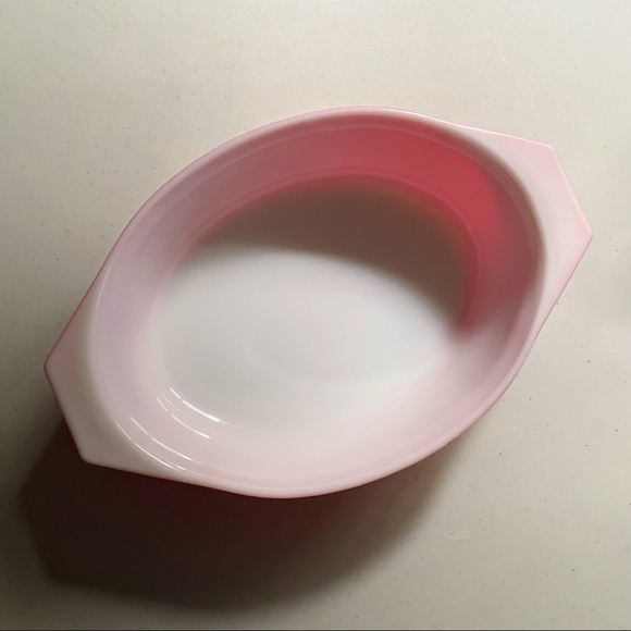 Vintage Pyrex Friendship 2.5 QT Casserole Dish - Picture 3 of 9